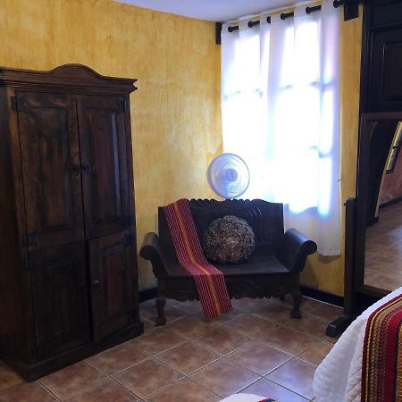 Casona Del Conquistador أنتيغوا غواتيمالا المظهر الخارجي الصورة