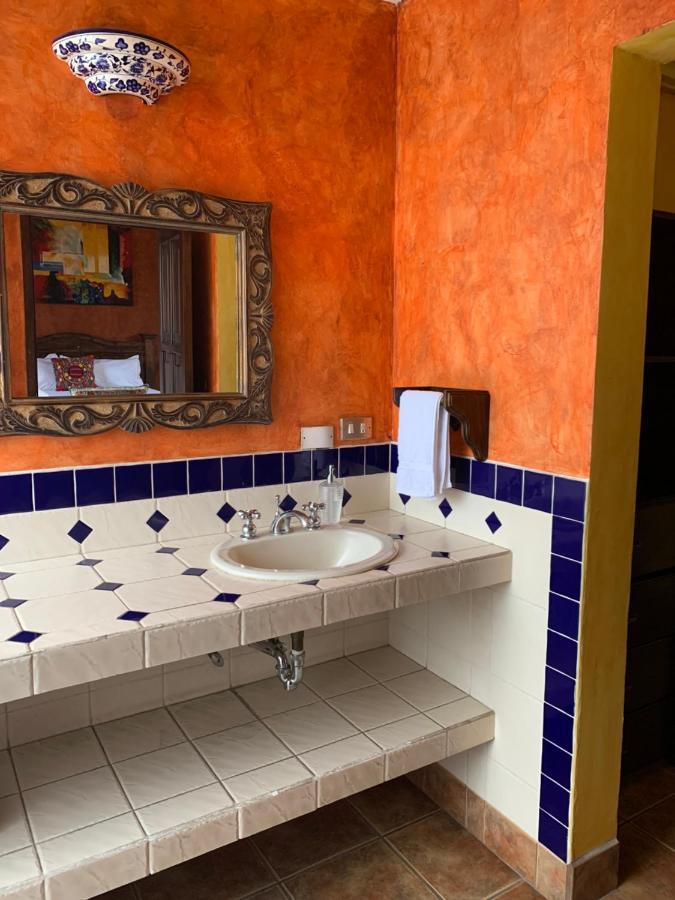 Casona Del Conquistador أنتيغوا غواتيمالا المظهر الخارجي الصورة