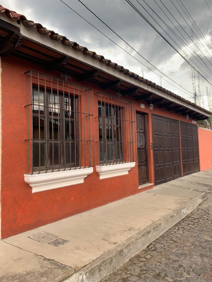 Casona Del Conquistador أنتيغوا غواتيمالا المظهر الخارجي الصورة